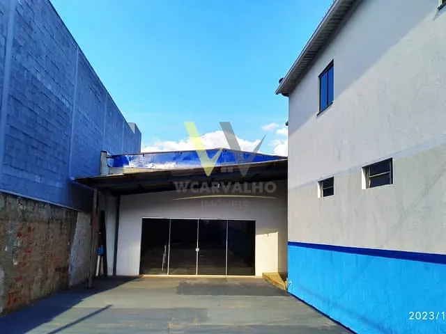 Comercial com 400m², à venda, no bairro Jardim Alexandrina em Anápolis