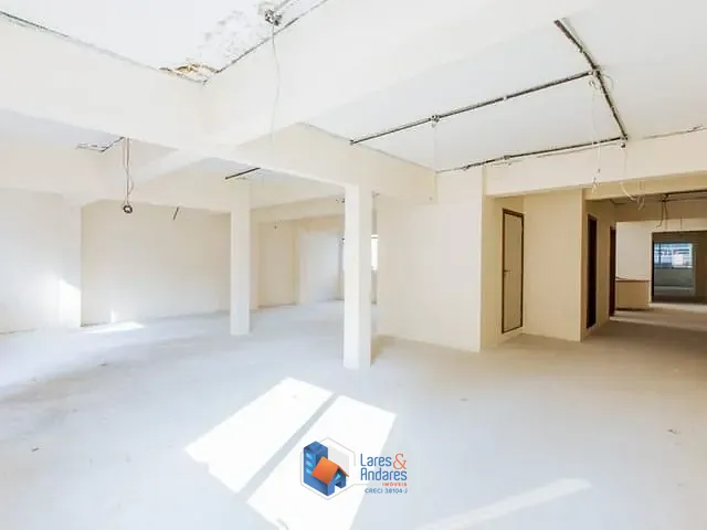 Comercial com 462m², à venda, no bairro Jardim Paulista em São Paulo