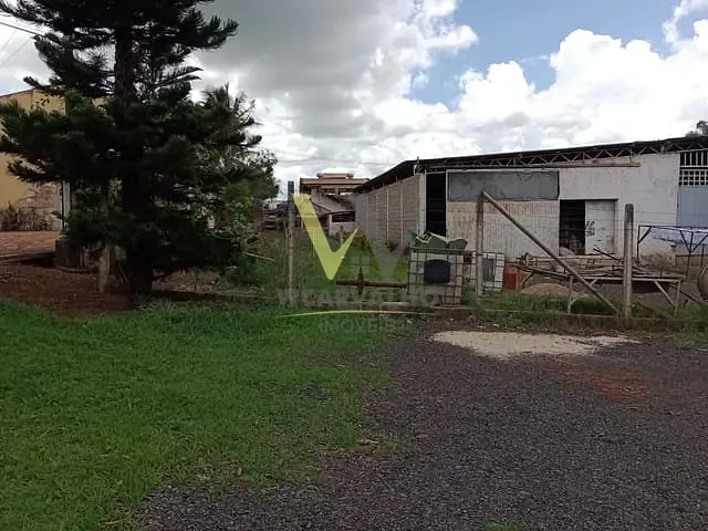 Comercial com 1600m², à venda, no bairro Setor Residencial Jandaia em Anápolis