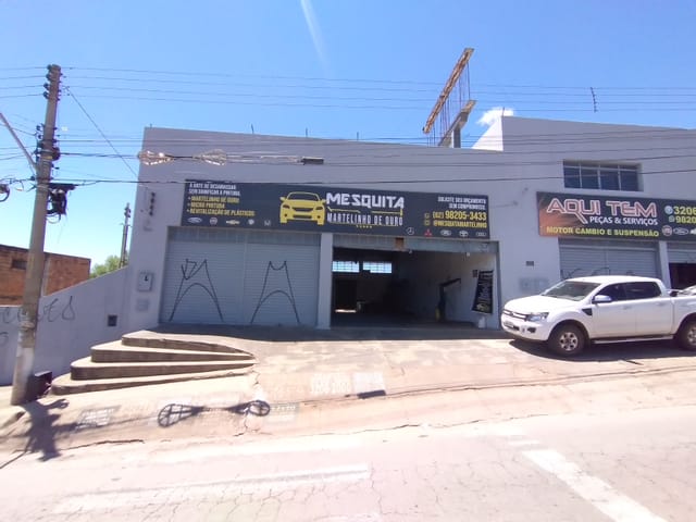 Galpão / Barracão com 220m², para alugar, no bairro Vila Morais em Goiânia