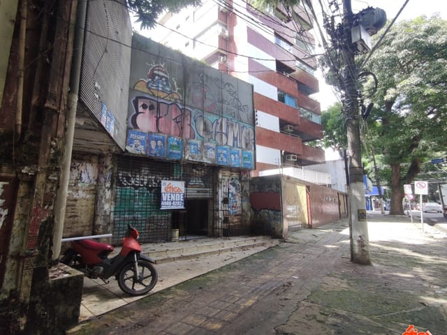 Sala 4 quartos e 3 banheiros, à venda, no bairro Nazaré em Belém