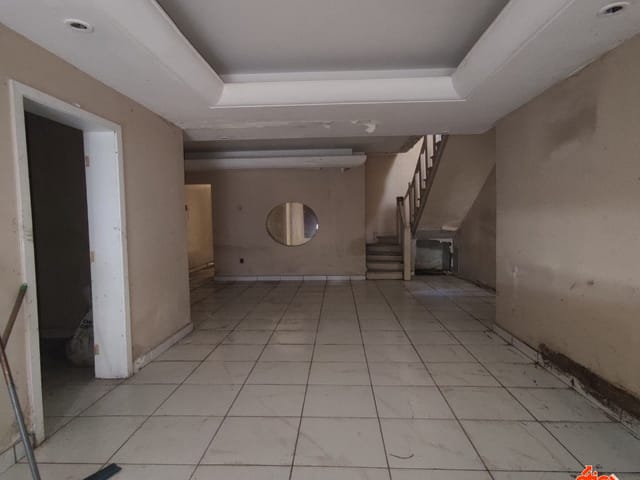 Sala 4 quartos e 3 banheiros, à venda, no bairro Nazaré em Belém