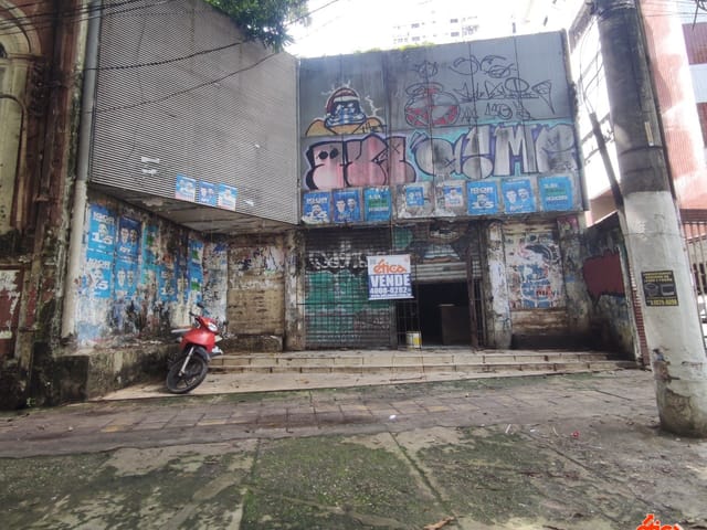 Sala 4 quartos e 3 banheiros, à venda, no bairro Nazaré em Belém