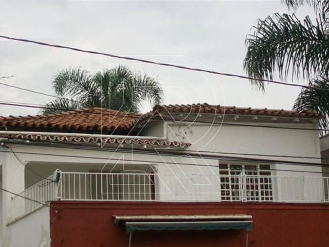 Prédio com 550m², à venda, no bairro Centro em Louveira