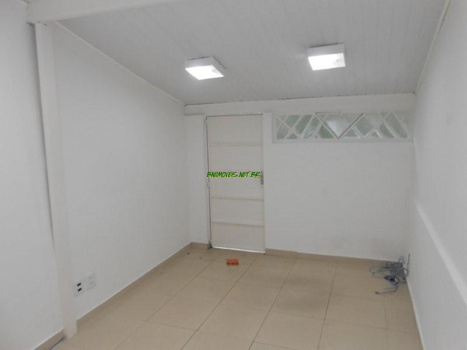 Depósito-Galpão-Armazém para alugar, 186m² - Foto 2