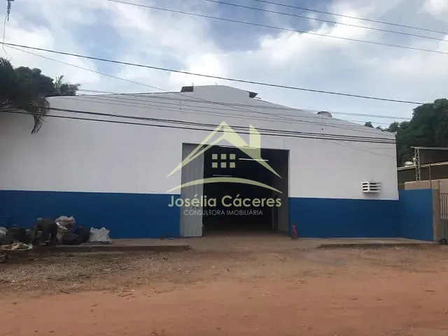 Comercial com 935m², à venda, no bairro São Francisco em Cuiabá
