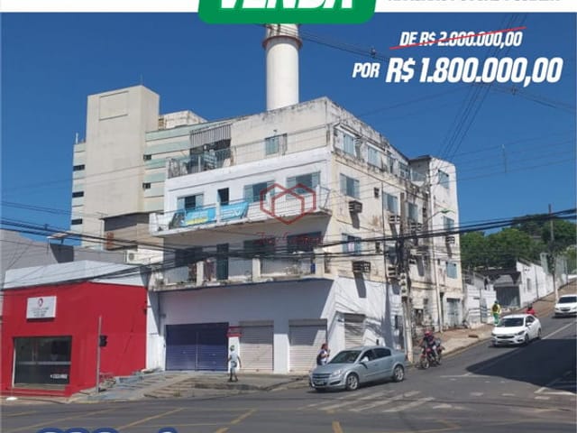 Prédio com 650m², à venda, no bairro Centro Norte em Cuiabá