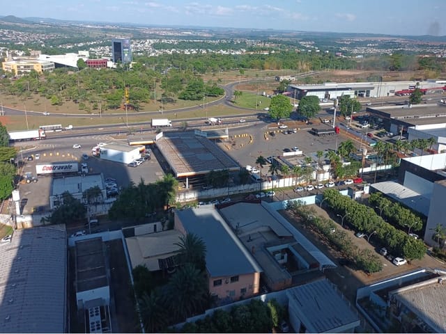 Sala à venda, no bairro Jardim Goiás em Goiânia