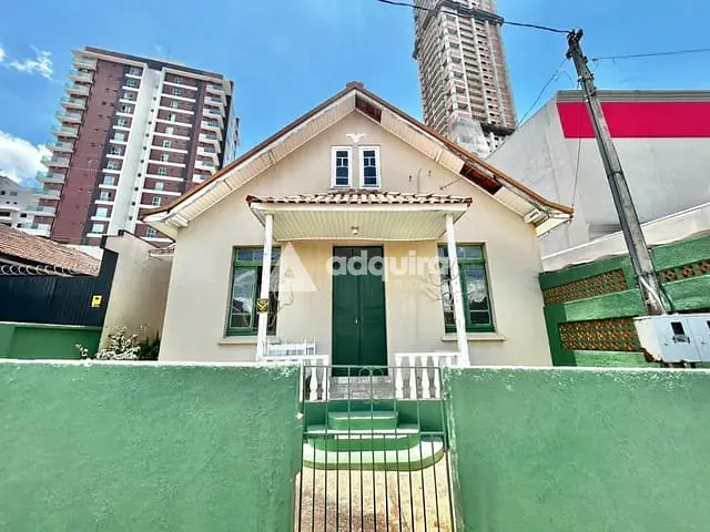 Casa com 350m², à venda ou para alugar, no bairro Oficinas em Ponta Grossa