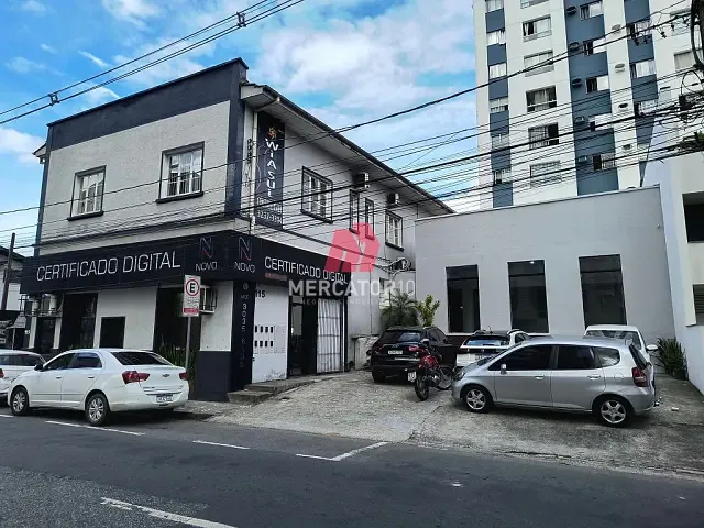 Loja com 81m², para alugar, no bairro Victor Konder em Blumenau