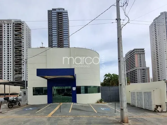 Prédio com 786m², para alugar, no bairro Setor Bueno em Goiânia