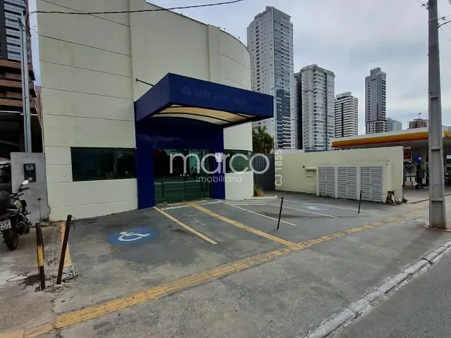 Prédio com 786m², para alugar, no bairro Setor Bueno em Goiânia