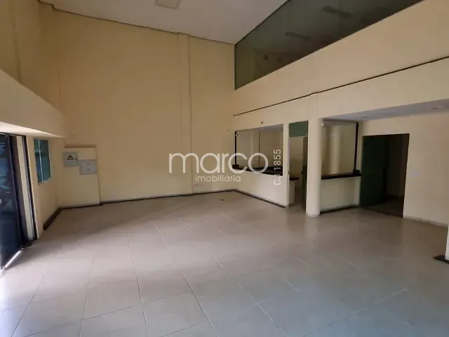 Prédio com 786m², para alugar, no bairro Setor Bueno em Goiânia
