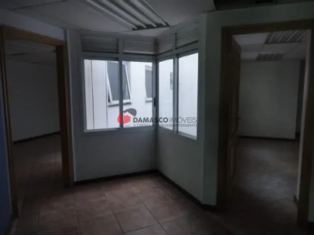 Prédio com 220m², à venda, no bairro Santa Paula em São Caetano do Sul