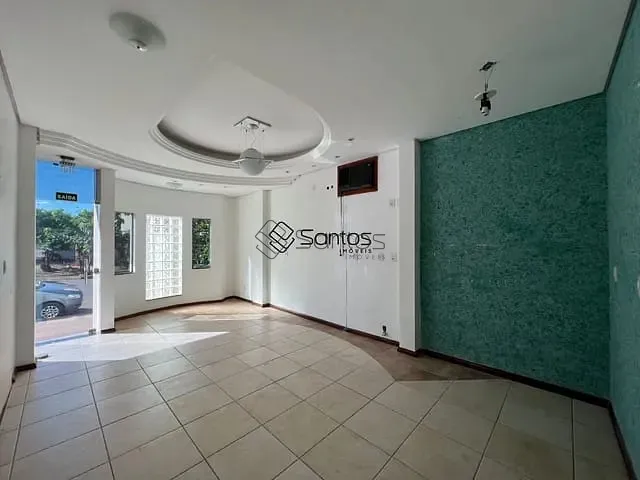 Prédio com 32m², para alugar, no bairro Centro em Ijuí