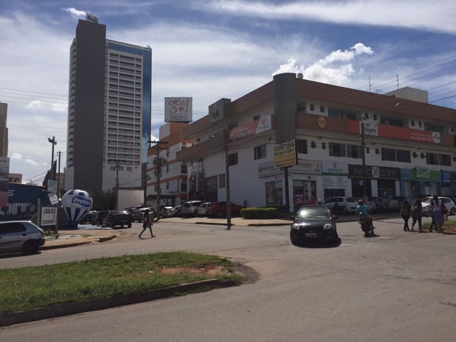 Sala com 100m², para alugar, no bairro Jardim Luz em Aparecida De Goiânia