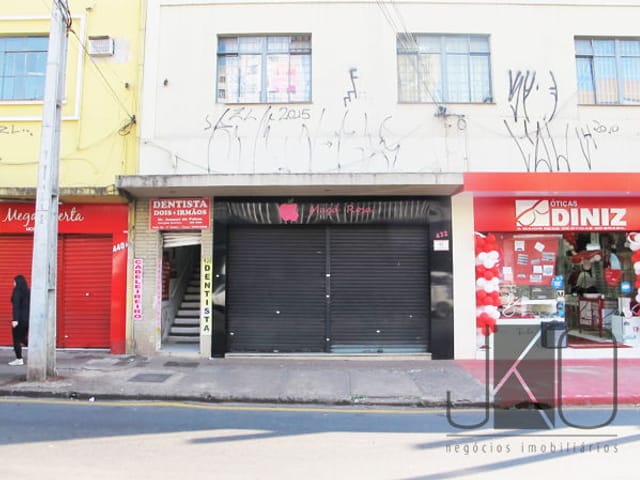 Sala com 31m², para alugar, no bairro Centro em Londrina