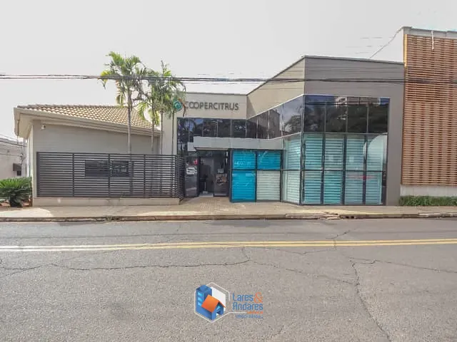 Comercial com 2125m², à venda, no bairro Centro em Bebedouro