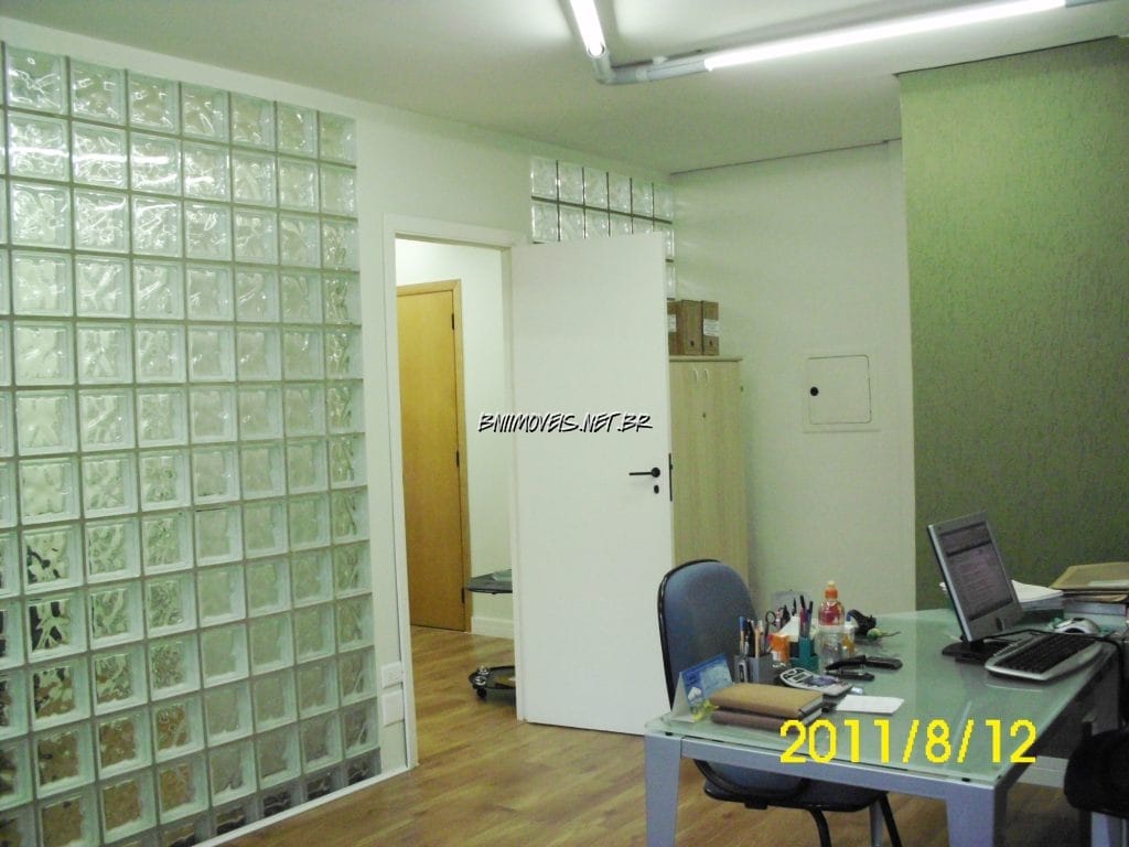 Depósito-Galpão-Armazém à venda e aluguel, 707m² - Foto 1