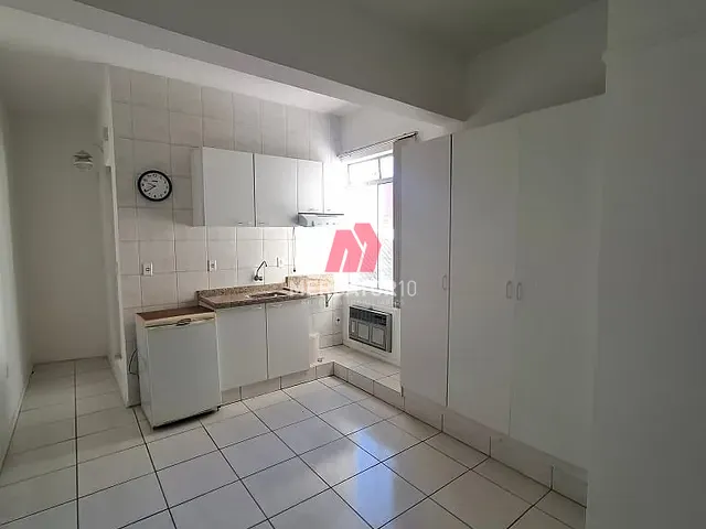 Sala para alugar, no bairro Centro em Blumenau