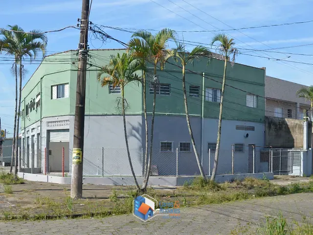 Prédio com 454m², à venda, no bairro Balneário Flórida Mirim em Mongaguá