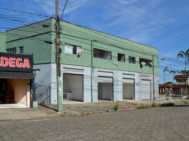 Prédio com 454m², à venda, no bairro Balneário Flórida Mirim em Mongaguá