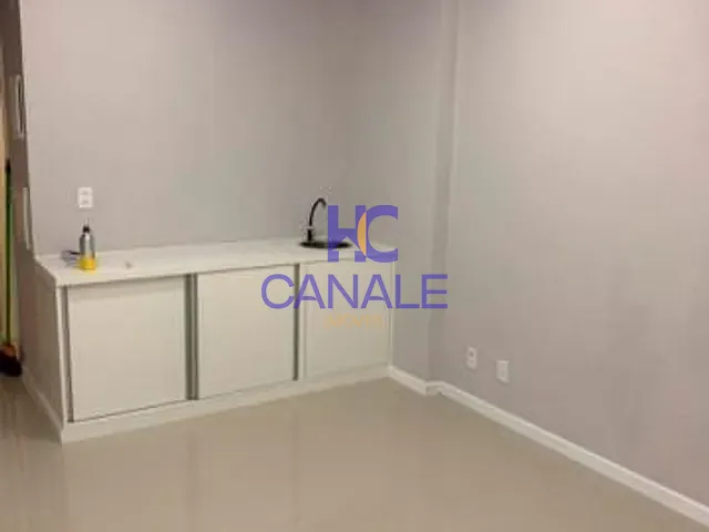 Conjunto comercial com 33m², à venda, no bairro BARRA DA TIJUCA em Rio De Janeiro