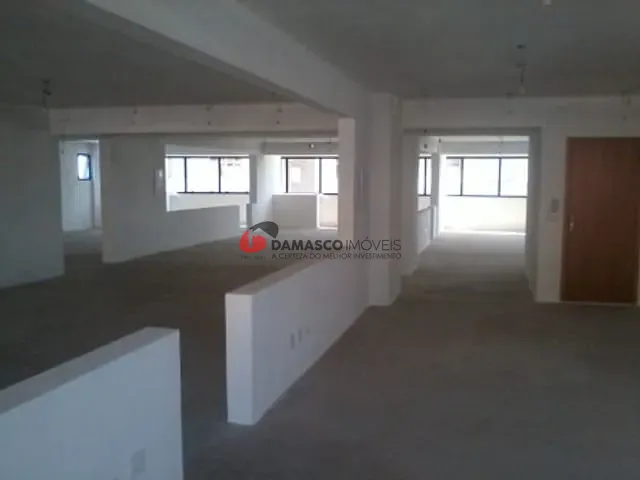 Prédio com 740m², para alugar, no bairro Rudge Ramos em São Bernardo do Campo