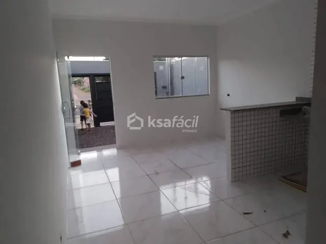 Comercial com 125m² 3 quartos e 2 banheiros, à venda, no bairro Jardim Batistão em Campo Grande