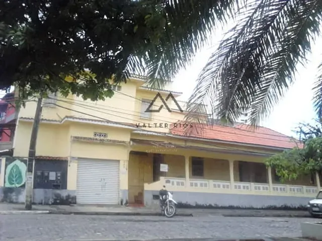 Prédio com 350m², à venda, no bairro Cidade Nova em Ilhéus