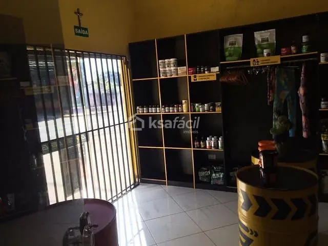 Comercial com 360m² 1 quarto e 1 banheiro, à venda, no bairro Vila Piratininga em Campo Grande