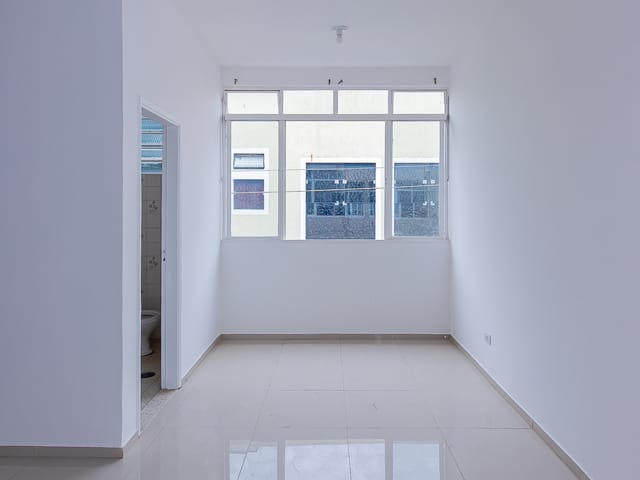 Foto do Comercial - Edifício monousuário para venda em Alphaville, 336m² | Lares e Andares Imóveis