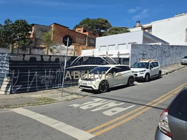 Prédio para alugar, no bairro Mutinga em Osasco