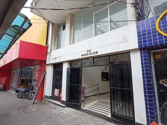 Sala para alugar, no bairro Campina em Belém