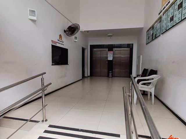 Sala para alugar, no bairro Campina em Belém