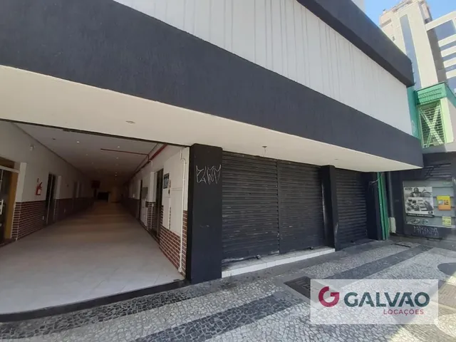 Comercial para alugar, no bairro Centro em Curitiba