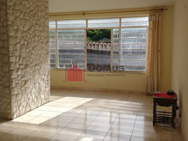 Comercial com 110m², para alugar, no bairro Bosque da Princesa em Pindamonhangaba