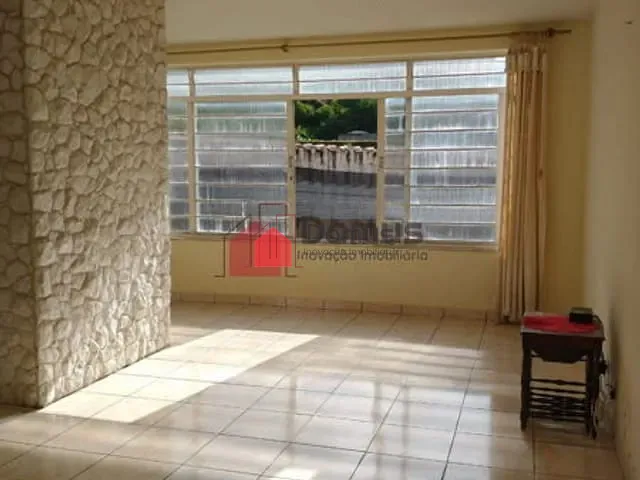 Comercial com 110m², para alugar, no bairro Bosque da Princesa em Pindamonhangaba