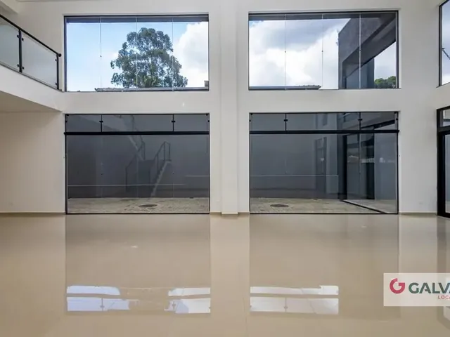 Comercial para alugar, no bairro Bom Retiro em Curitiba