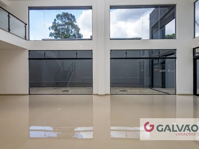 Comercial para alugar, no bairro Bom Retiro em Curitiba