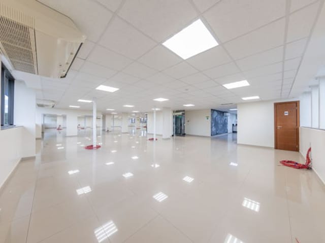 Prédio com 682m², para alugar, no bairro Asa Sul em Brasília