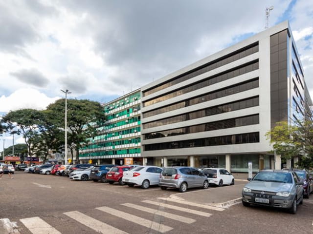 Prédio com 682m², para alugar, no bairro Asa Sul em Brasília