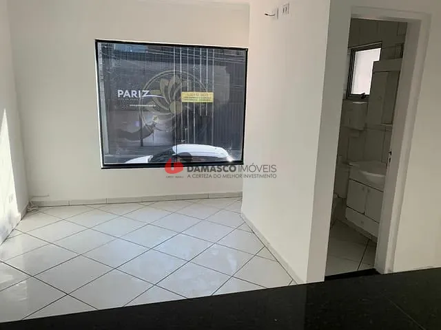 Ponto com 180m², para alugar, no bairro Santa Maria em São Caetano do Sul