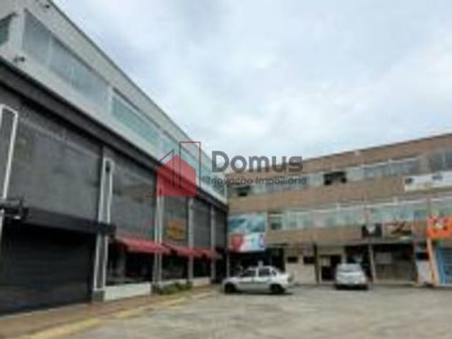 Comercial para alugar, no bairro Chácara Galega em Pindamonhangaba