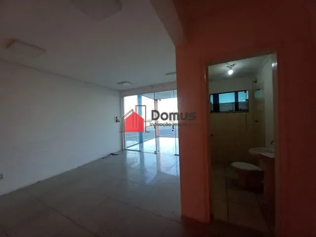 Comercial para alugar, no bairro Chácara Galega em Pindamonhangaba