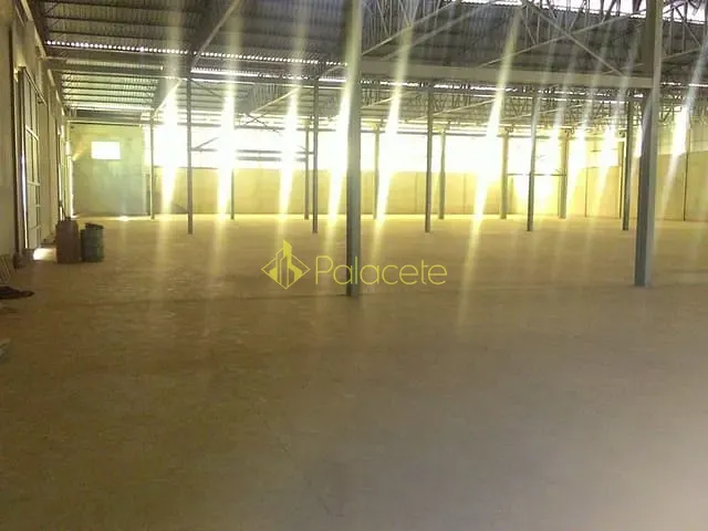 Galpão / Barracão para alugar, no bairro Residencial e Comercial Cidade Jardim em Pindamonhangaba