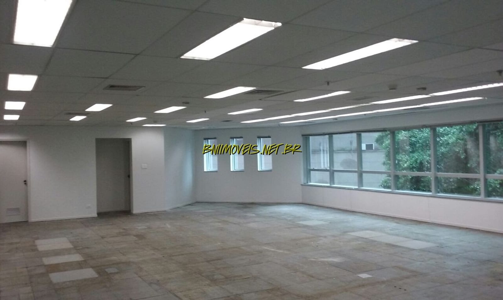 Depósito-Galpão-Armazém para alugar, 245m² - Foto 4