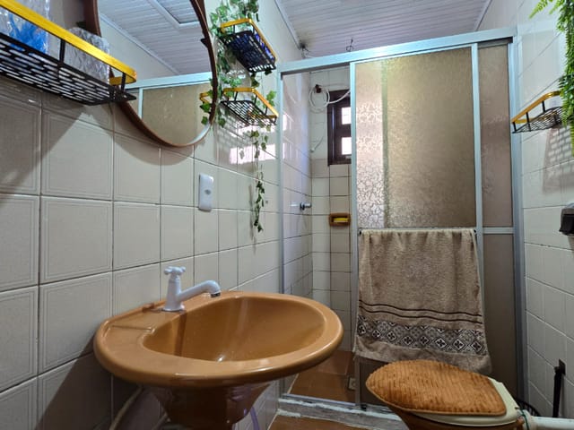 Sala com 970m², à venda, no bairro Canasvieiras em Florianópolis