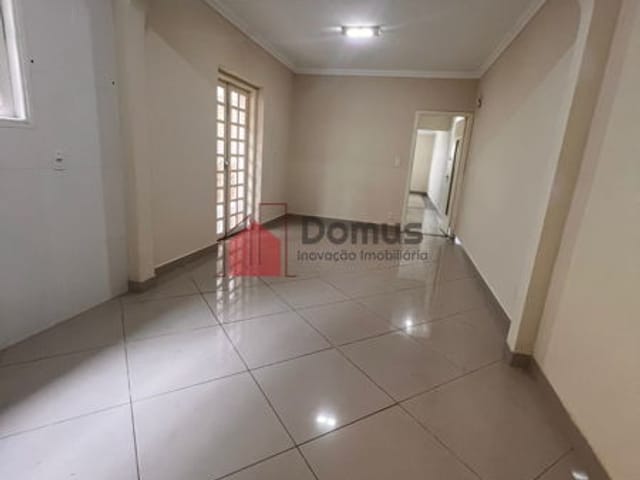 Comercial com 150m², para alugar, no bairro São Benedito em Pindamonhangaba