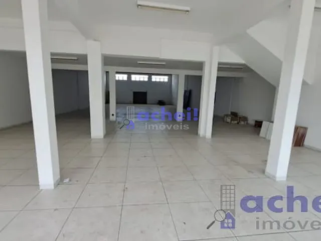 Prédio com 500m², para alugar, no bairro Centro em Rondonópolis
